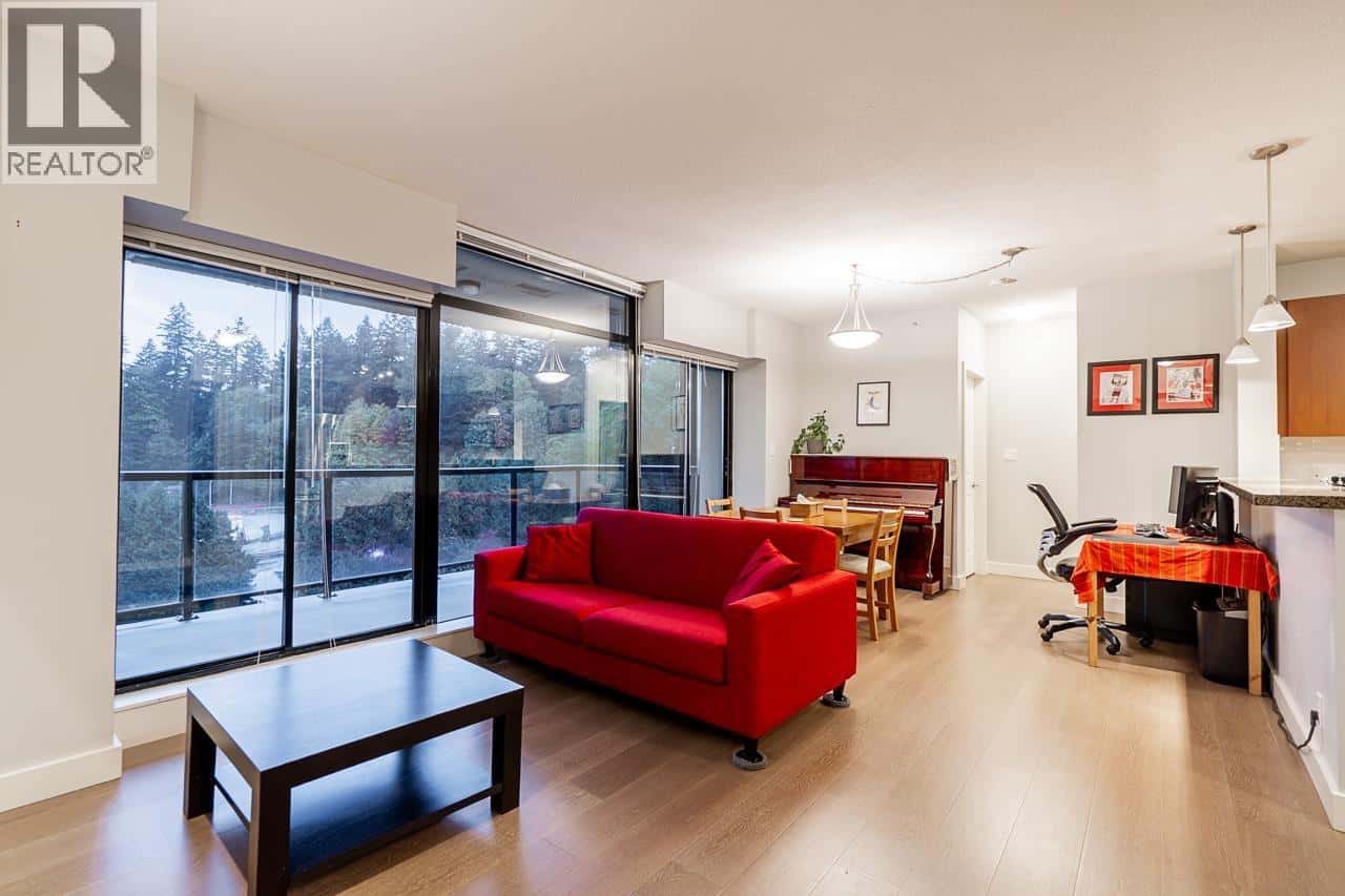 702 15 E ROYAL AVENUE — New Westminster, British Columbia - Photo 5 of 38