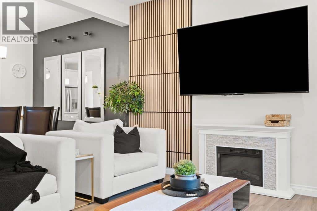 10 Emberside Link — Cochrane, Alberta - Photo 5 of 39