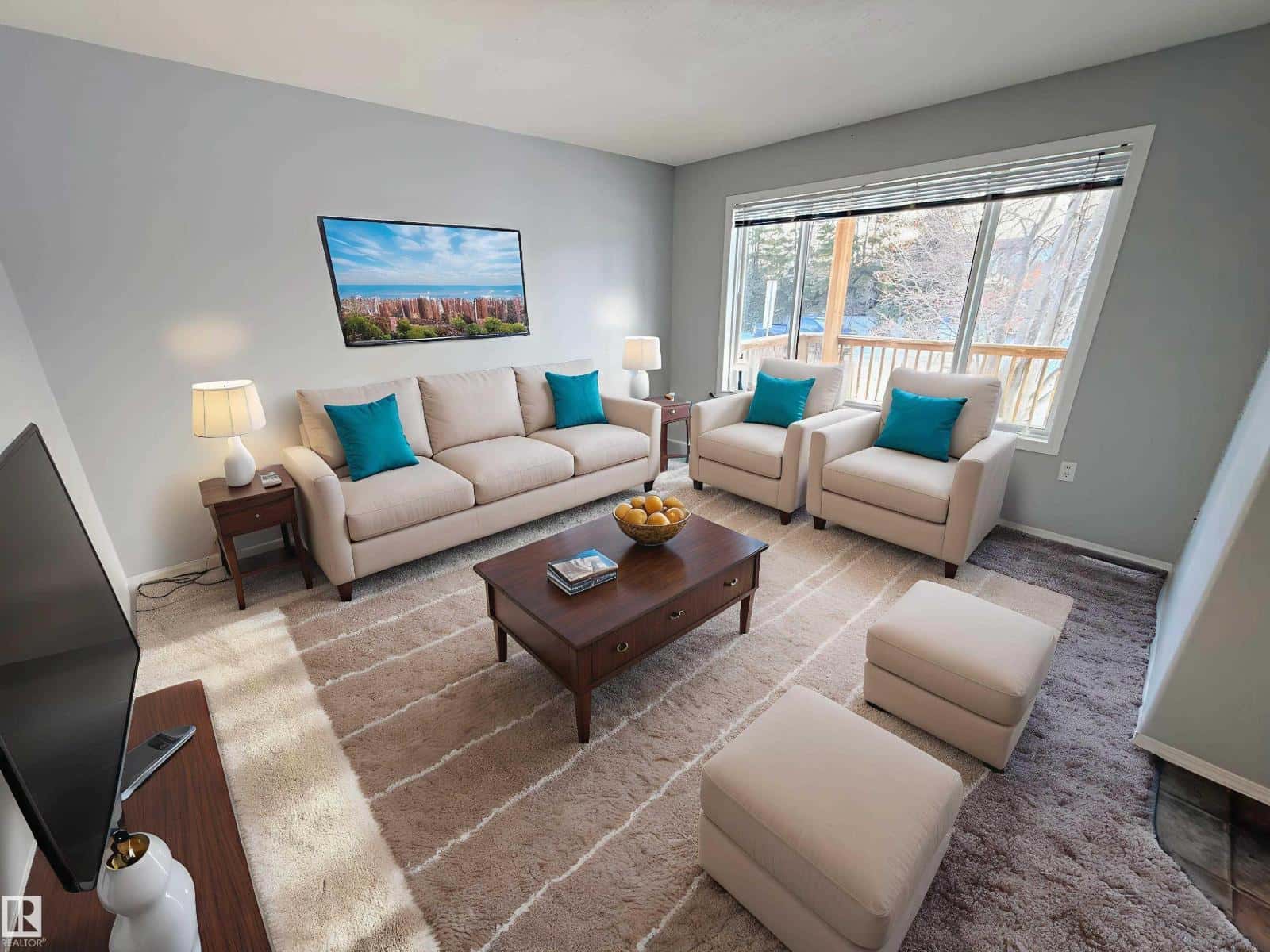 5002 52 AV — Calmar, Alberta - Photo 2 of 49