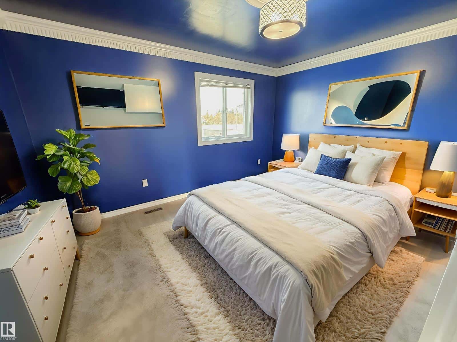 5002 52 AV — Calmar, Alberta - Photo 4 of 49