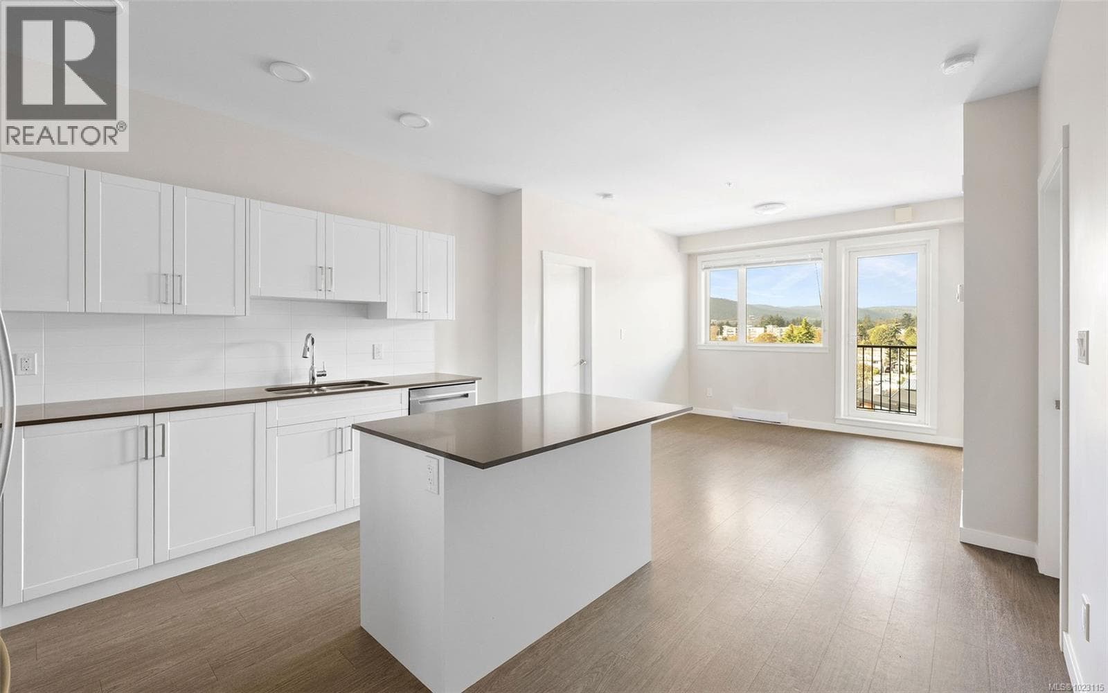 614 2843 Jacklin Rd — Langford, British Columbia - Main photo