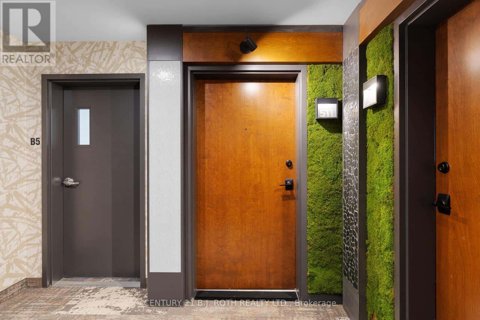 511 - 15 KNEESHAW DRIVE — Barrie, Ontario - Photo 5 of 29