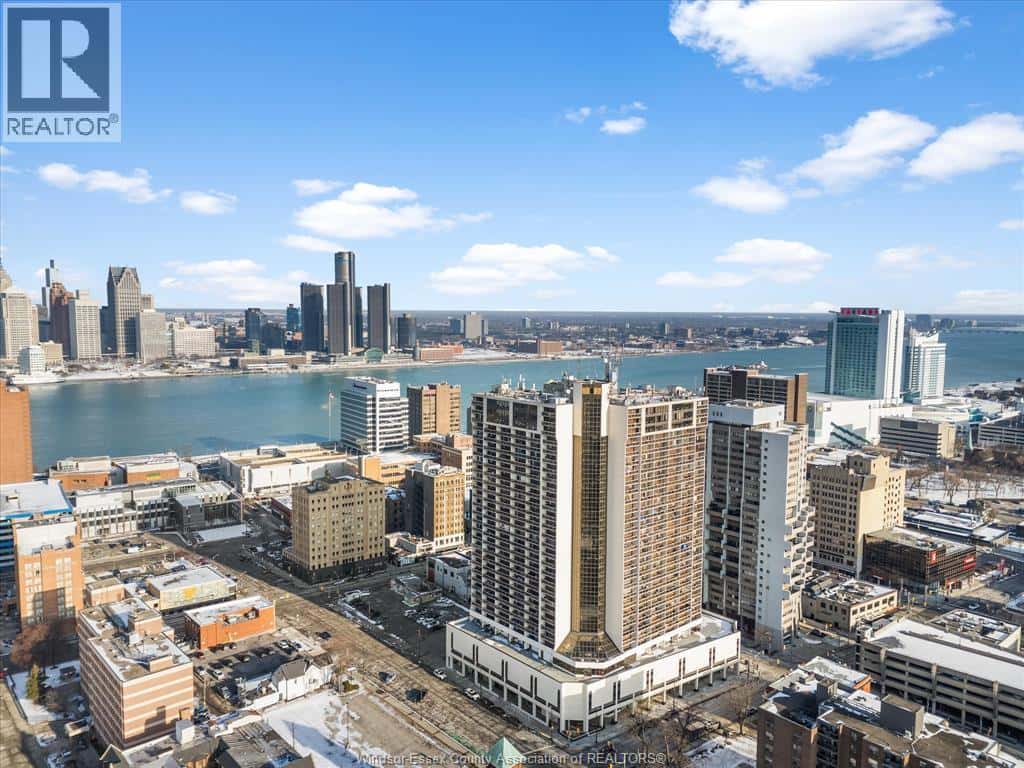 150 Park STREET West Unit# 1612 — Windsor, Ontario - Photo 2 of 24