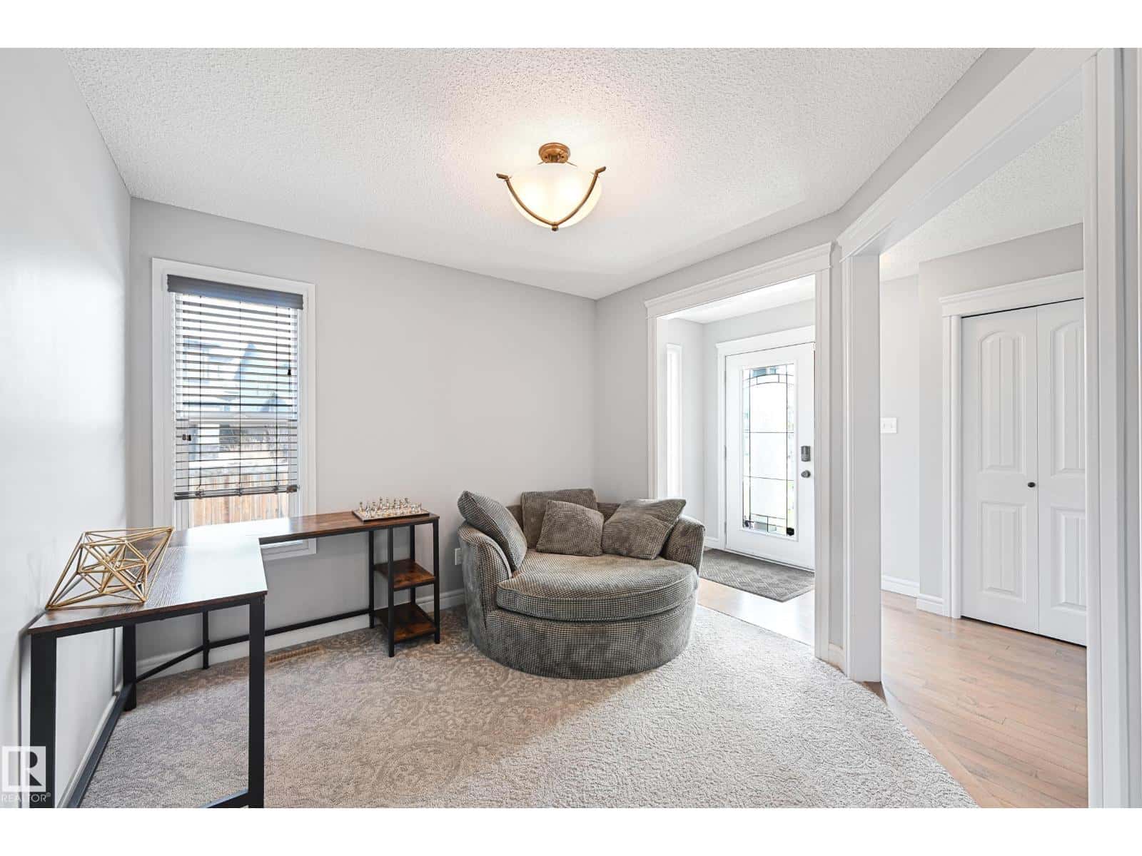 178 WOODBRIDGE LI — Fort Saskatchewan, Alberta - Photo 4 of 32