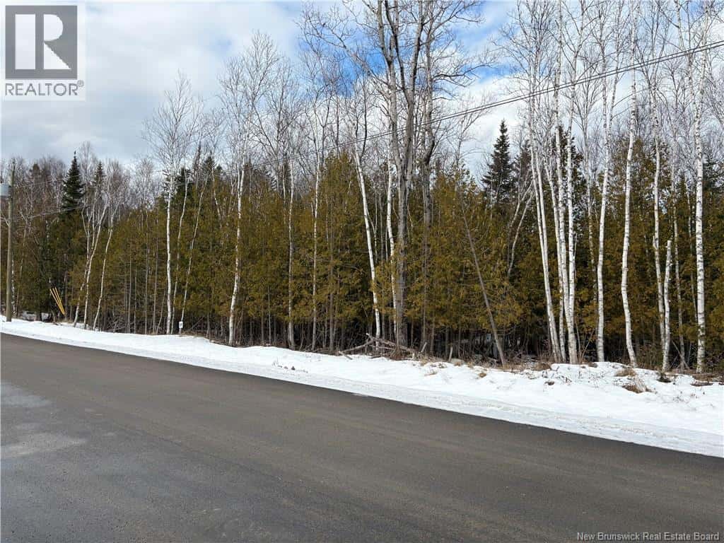 21 Carlingford Drive — Quispamsis, New Brunswick - Photo 2 of 5