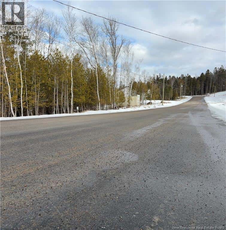 21 Carlingford Drive — Quispamsis, New Brunswick - Photo 3 of 5