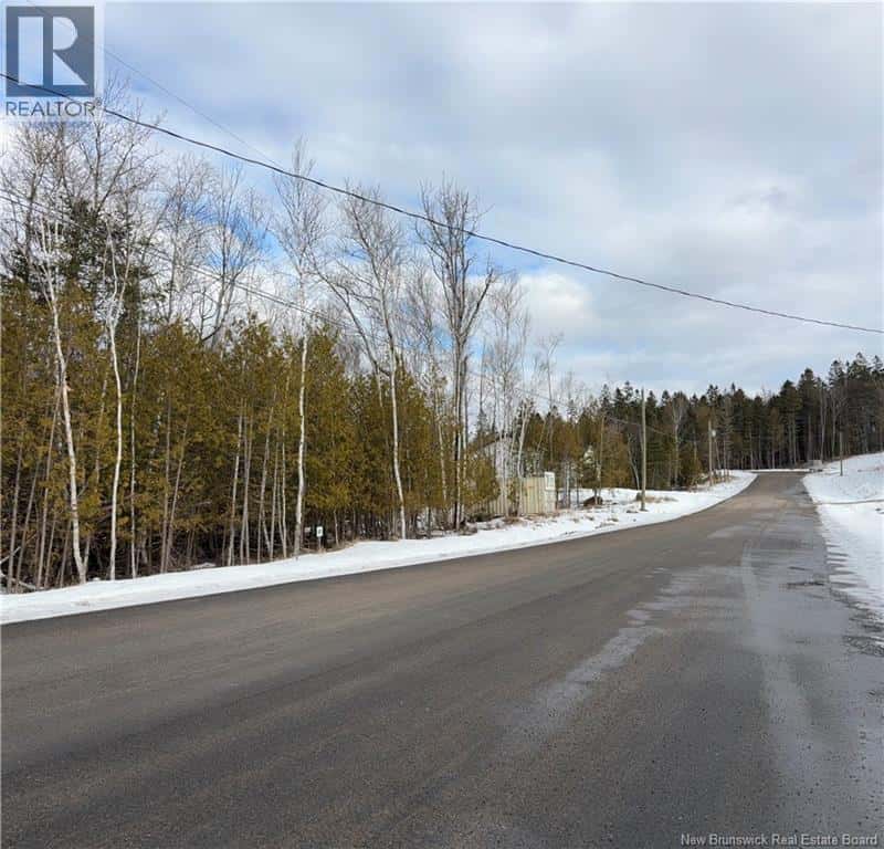 21 Carlingford Drive — Quispamsis, New Brunswick - Photo 4 of 5