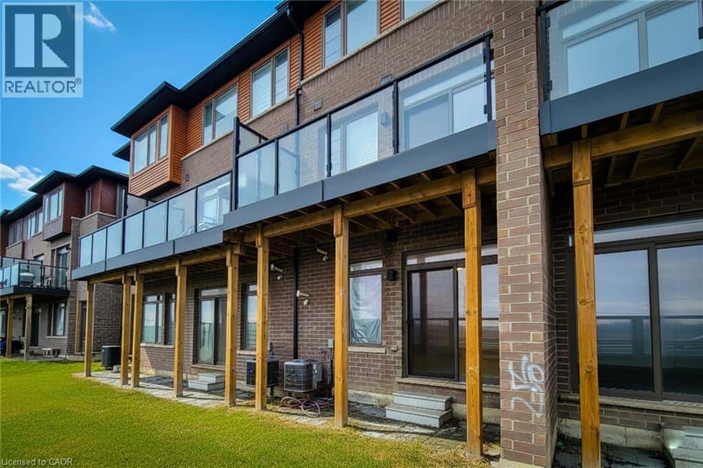 30 TIMES SQUARE Boulevard Unit# 228 — Stoney Creek, Ontario - Photo 5 of 38