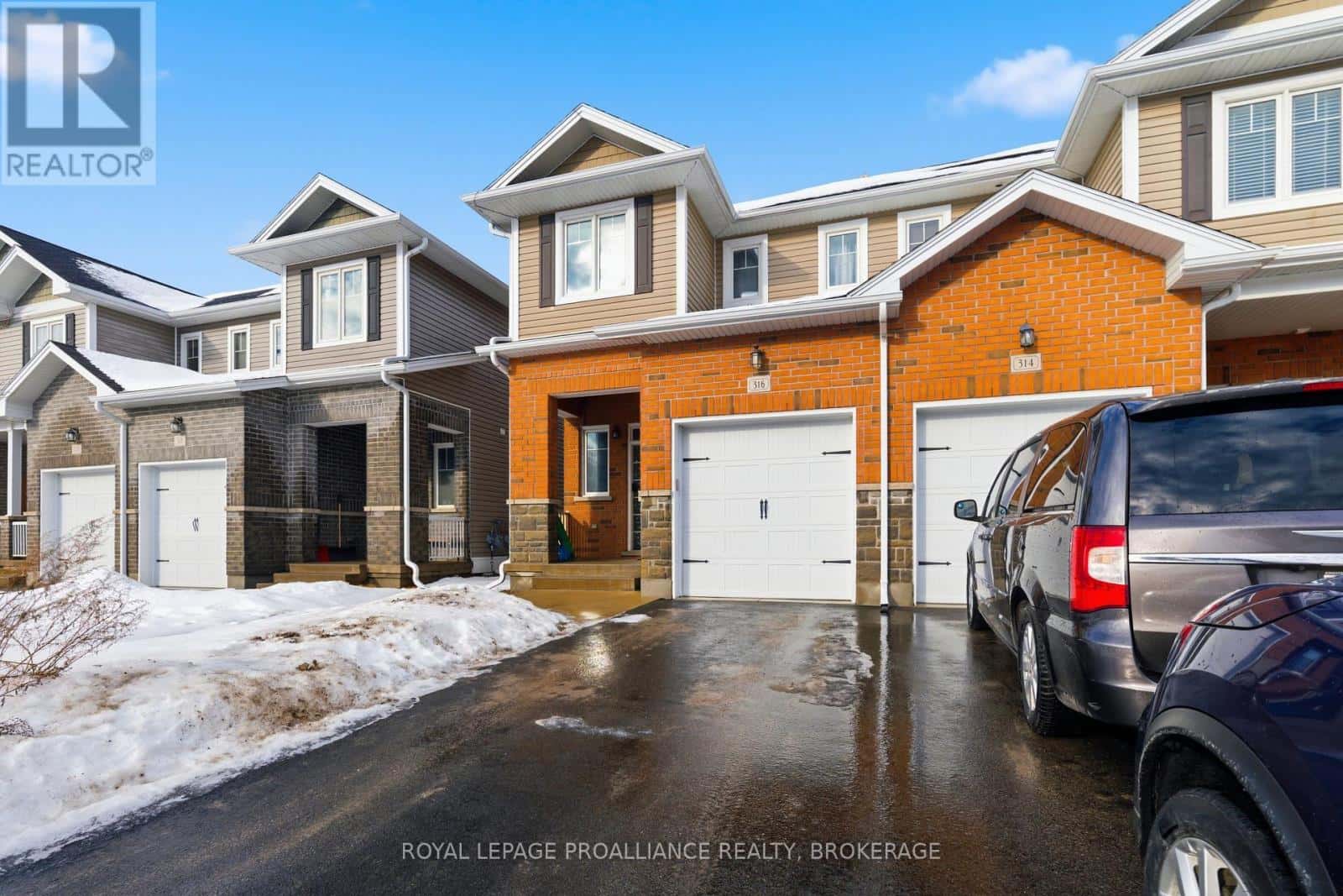 316 JANETTE STREET — Kingston (City Northwest), Ontario - Photo 3 of 47