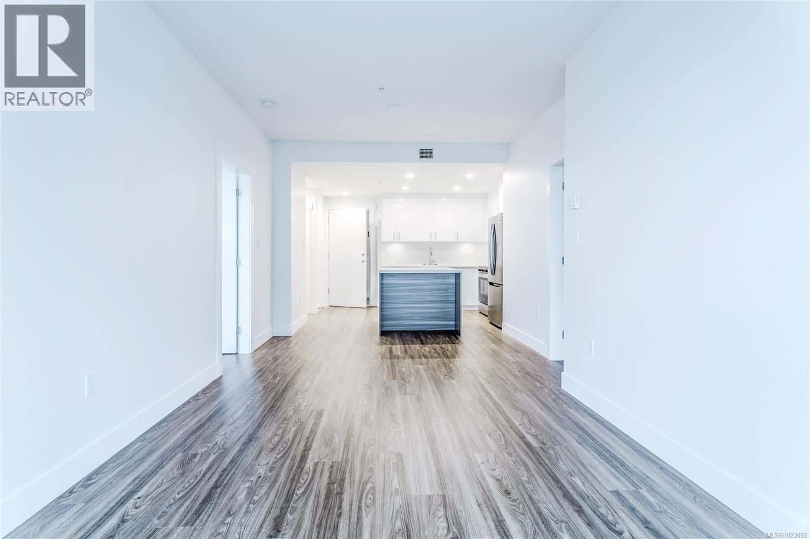 407 6320 Sentinal Dr — Nanaimo, British Columbia - Photo 5 of 21