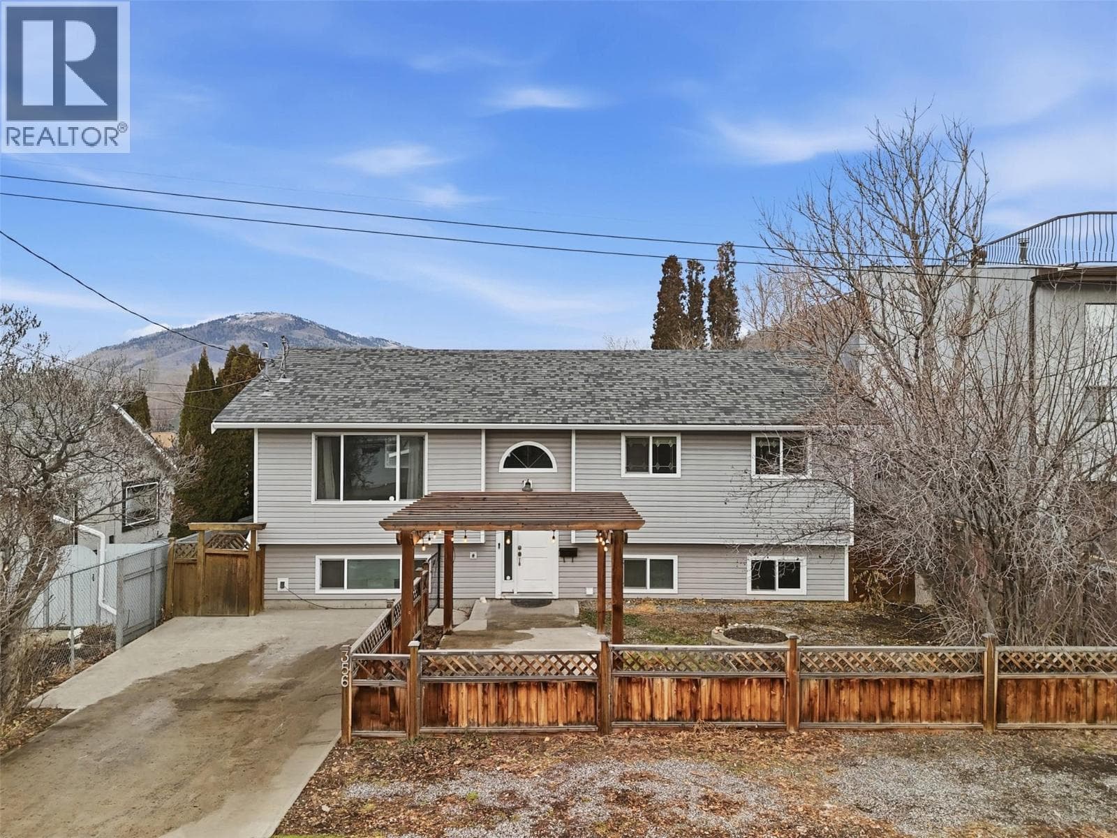 356 MCGOWAN Avenue — Kamloops, British Columbia - Main photo