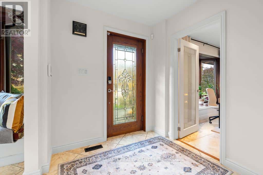 50 SKYVIEW CRESCENT — Toronto (Henry Farm), Ontario - Photo 5 of 50