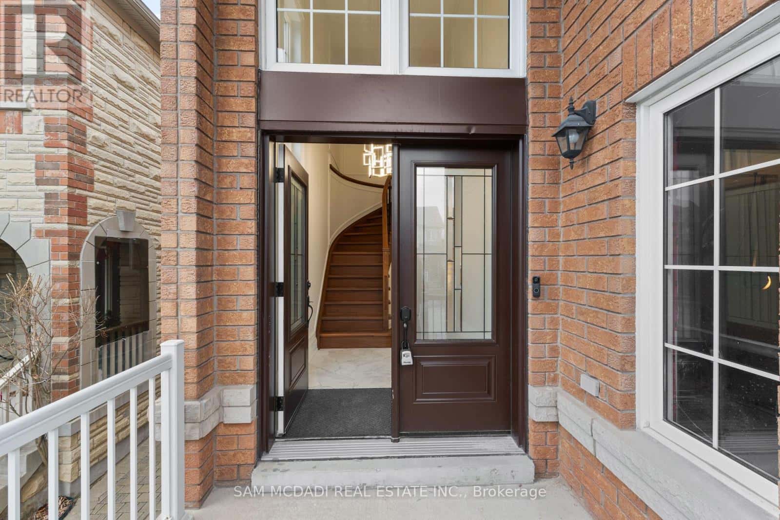 5180 LITTLEBEND DRIVE — Mississauga (Churchill Meadows), Ontario - Photo 2 of 50