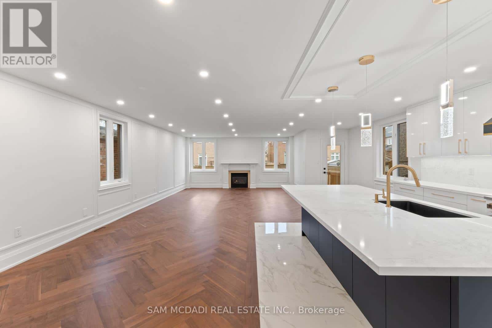 5180 LITTLEBEND DRIVE — Mississauga (Churchill Meadows), Ontario - Photo 4 of 50