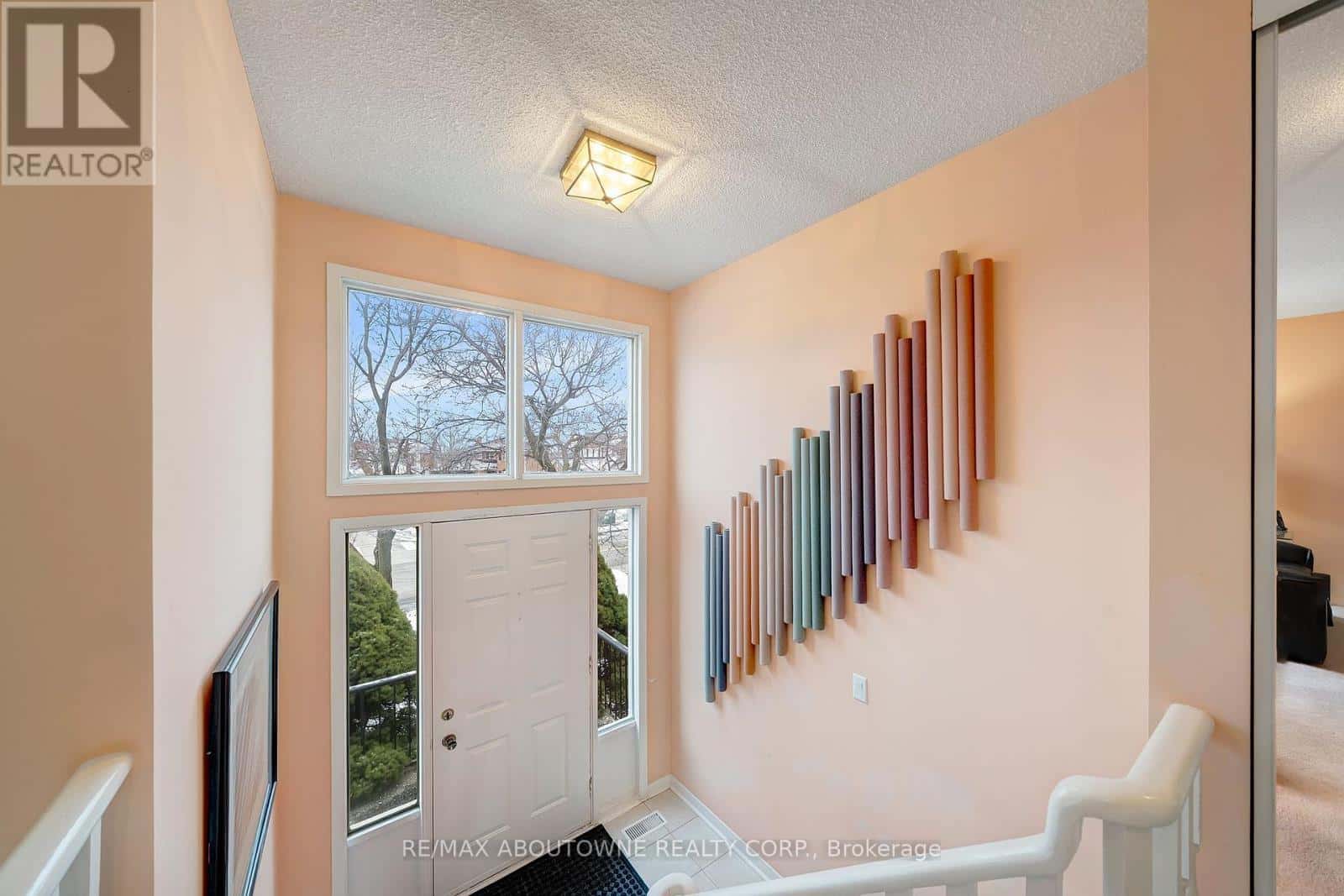 38 PHILOSOPHER'S TRAIL — Brampton (Northgate), Ontario - Photo 3 of 38