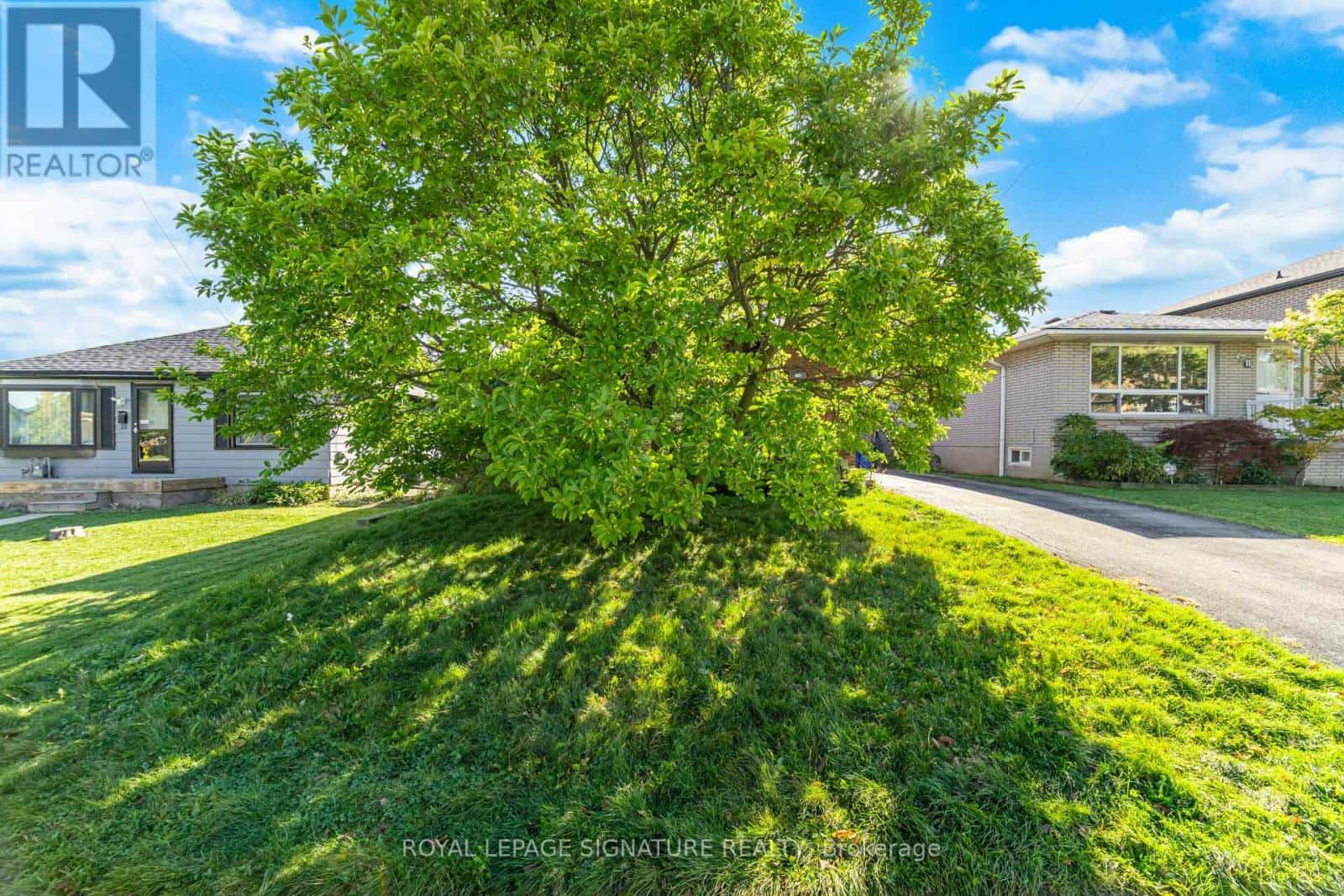 7 MAITLAND AVENUE — Hamilton (Greeningdon), Ontario - Photo 4 of 44