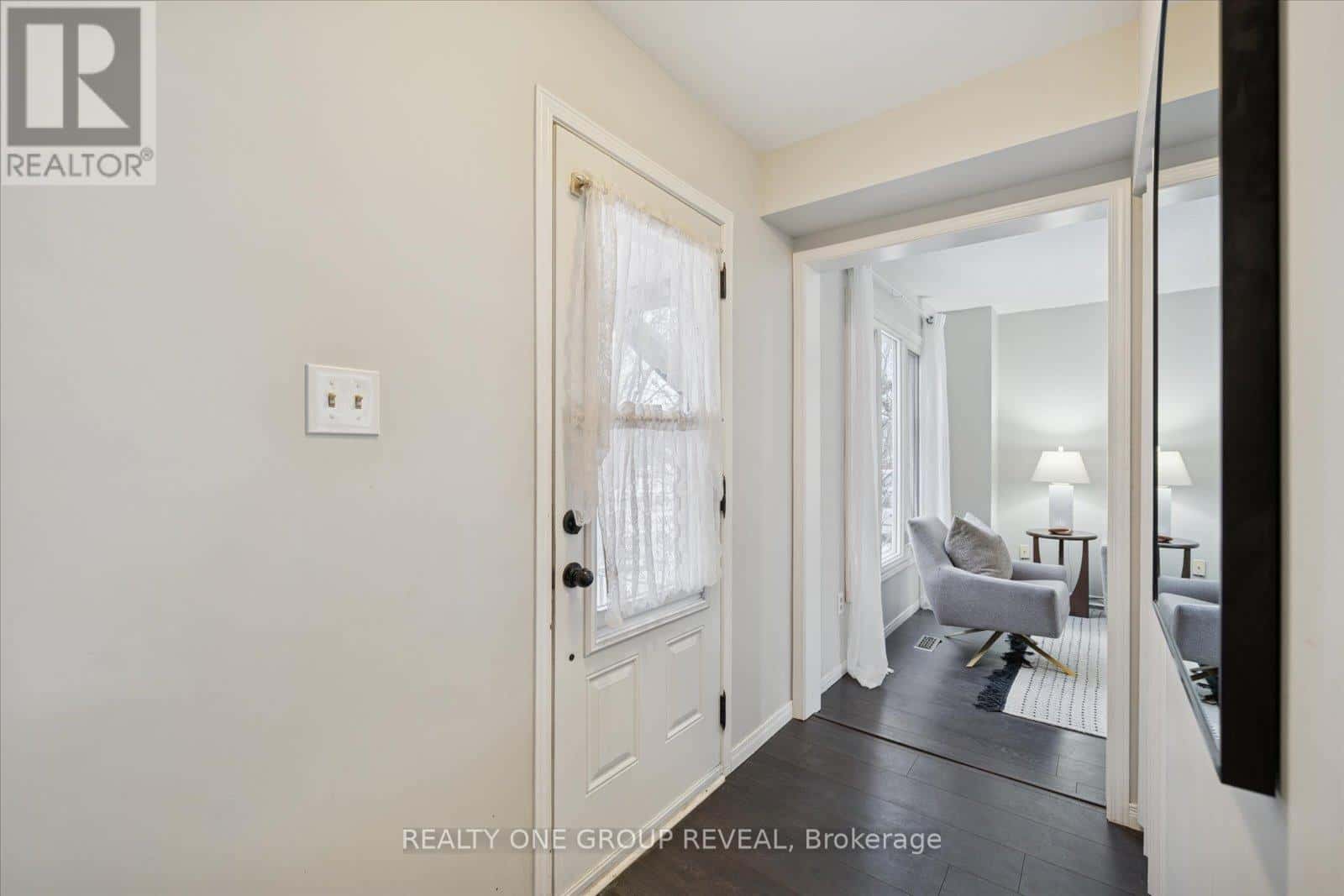 62 BALLANTINE STREET — Cobourg, Ontario - Photo 3 of 42