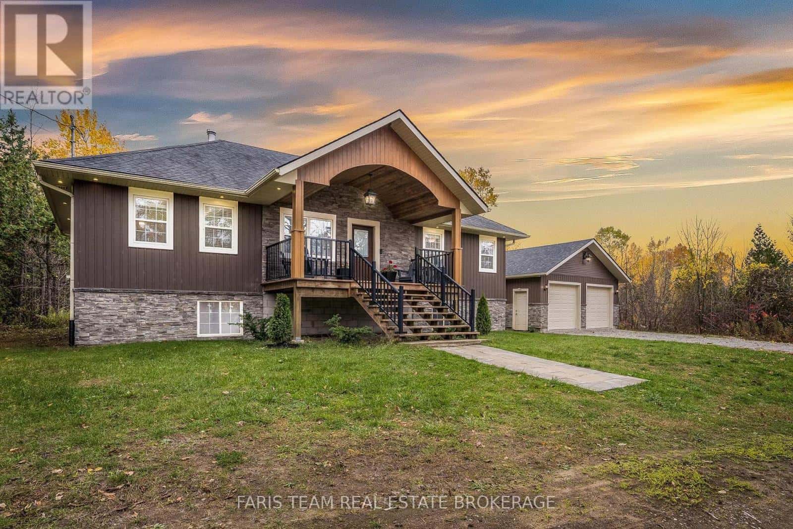 66 MEADOWS AVENUE — Tay (Waubaushene), Ontario - Photo 2 of 43