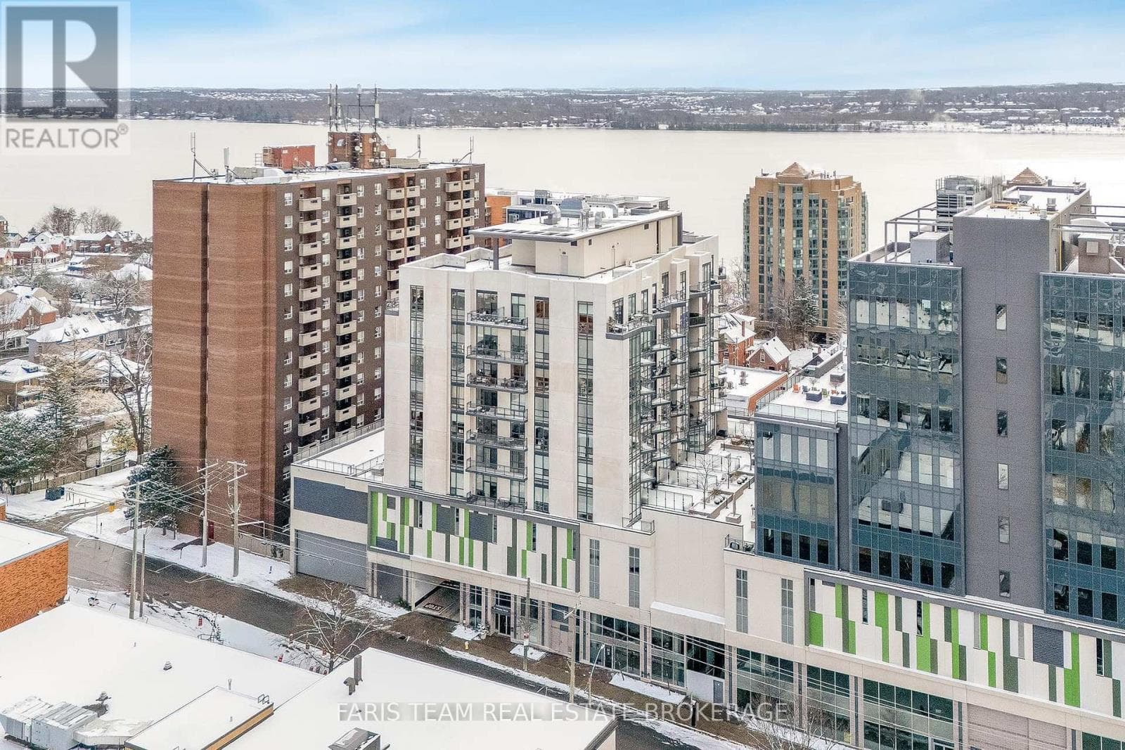 GPH5 - 111 WORSLEY STREET — Barrie (City Centre), Ontario - Main photo