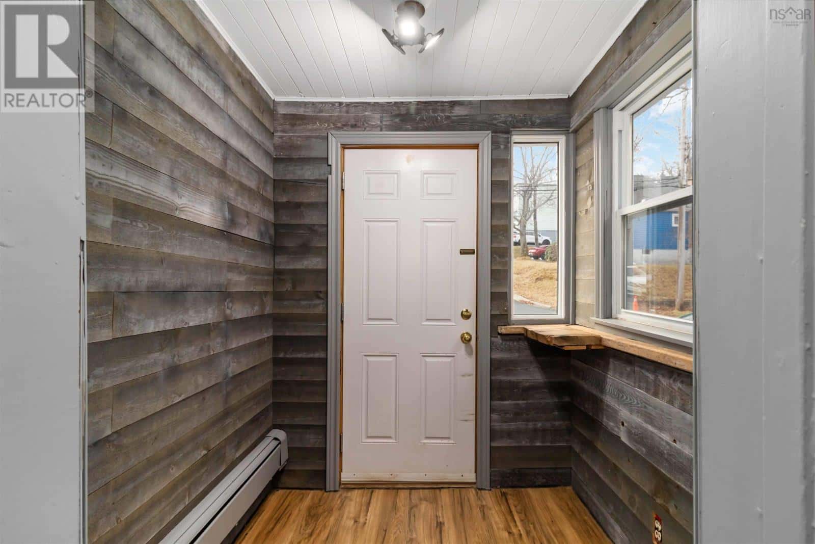 22 Rodney Road — Dartmouth, Nova Scotia - Photo 3 of 50