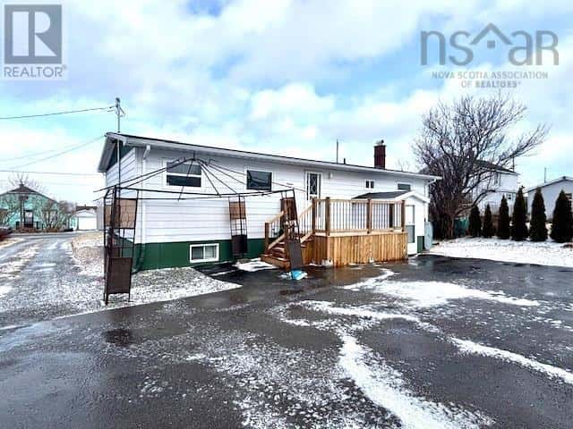 9 KING Street — Scotchtown, Nova Scotia - Photo 3 of 27