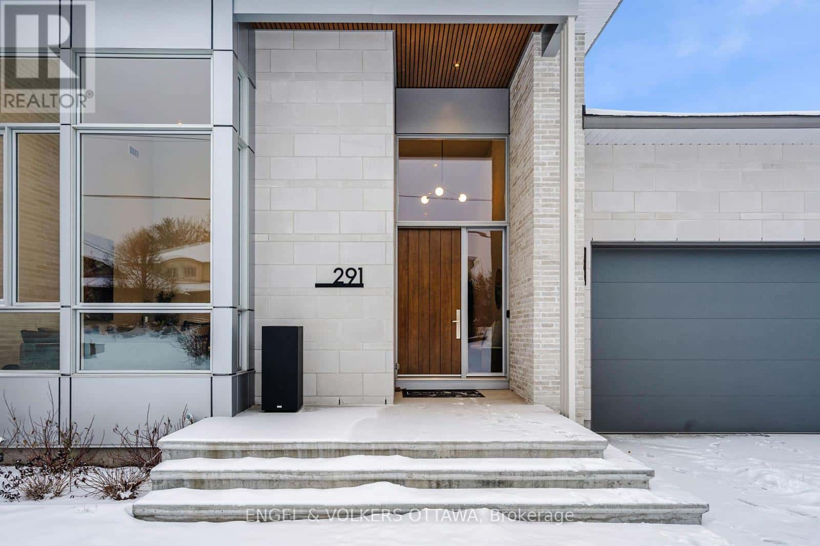 291 BILLINGS AVENUE — Ottawa, Ontario - Photo 3 of 47