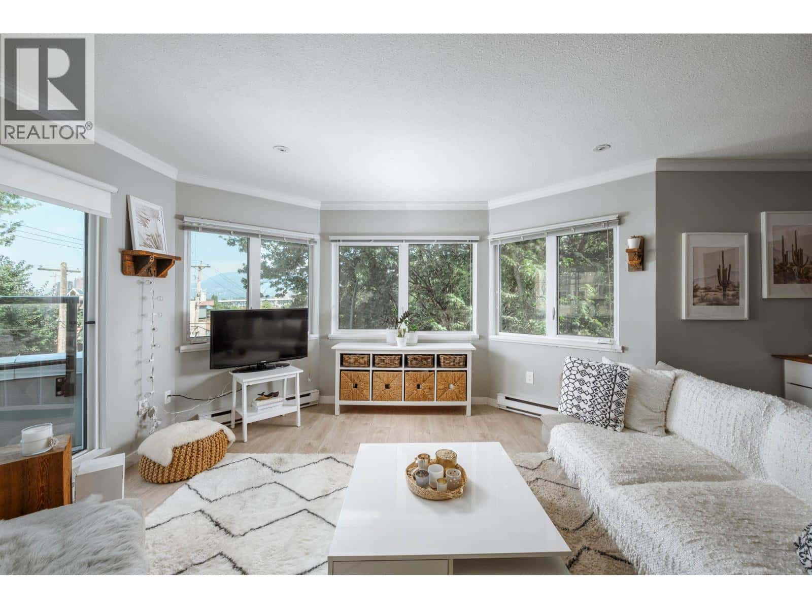 21 1182 W 7TH AVENUE — Vancouver, British Columbia - Photo 2 of 31