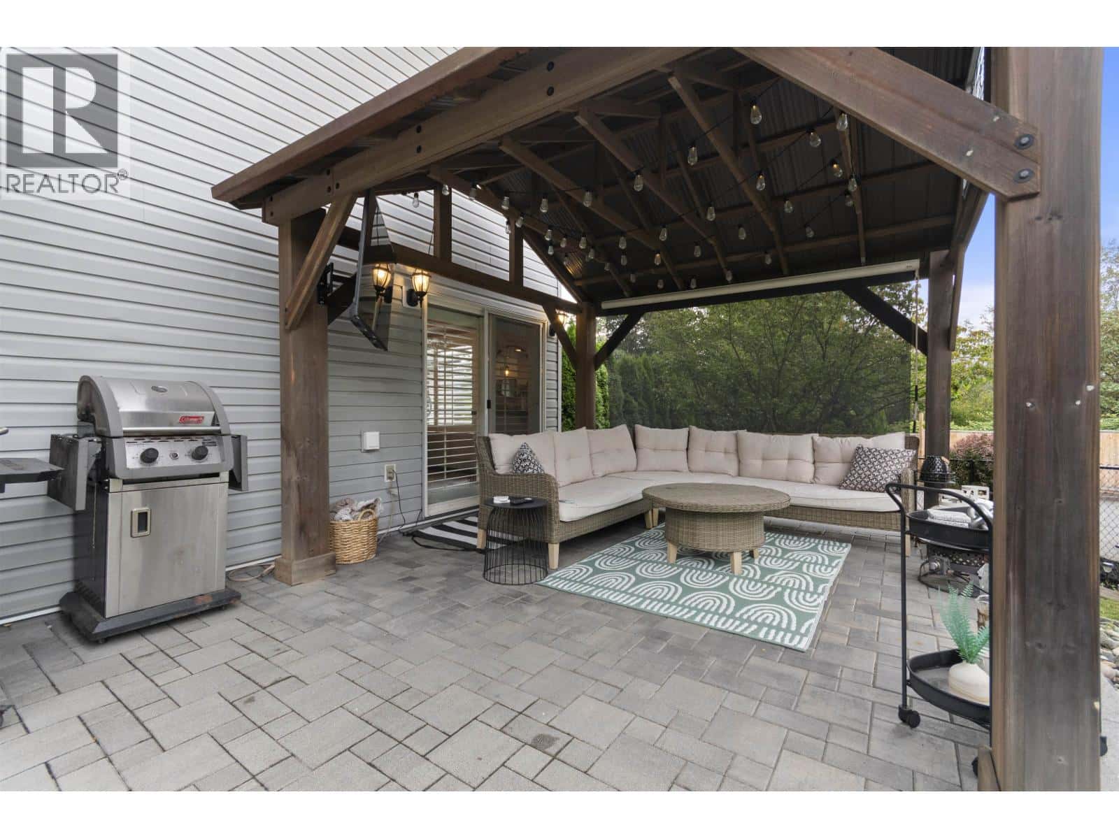 22749 125A AVENUE — Maple Ridge, British Columbia - Photo 5 of 38