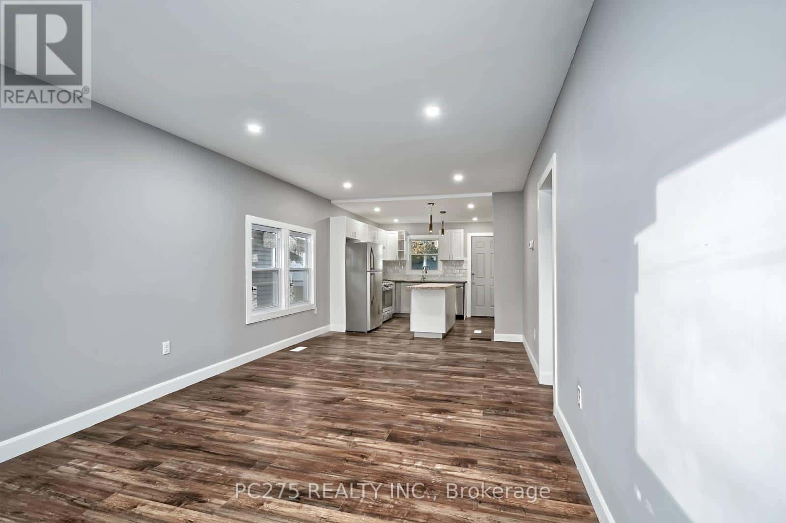 354 EXMOUTH STREET — Sarnia, Ontario - Photo 5 of 34