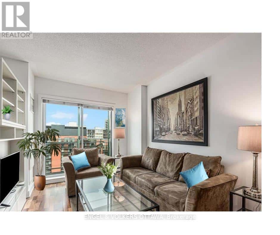 1112 - 138 SOMERSET STREET W — Ottawa, Ontario - Photo 4 of 13