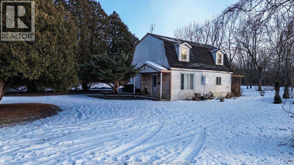 2185 WASHINGTON BOULEVARD — LaSalle, Ontario - Photo 3 of 17