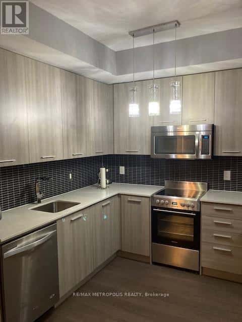 1302 - 105 GEORGE STREET — Toronto (Moss Park), Ontario - Photo 4 of 12