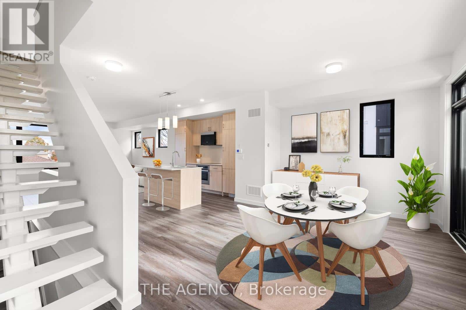 6 RAINWATER LANE — Barrie (Holly), Ontario - Photo 4 of 26