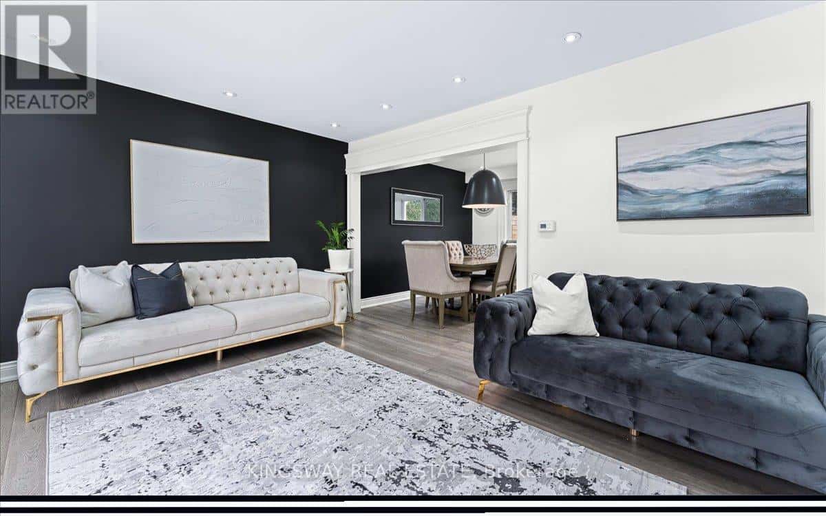 2594 BROMSGROVE ROAD — Mississauga (Clarkson), Ontario - Photo 4 of 28