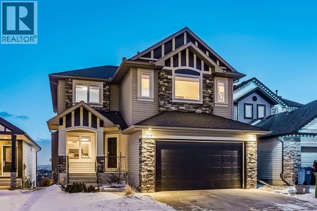 203 Sunset Circle — Cochrane, Alberta - Main photo