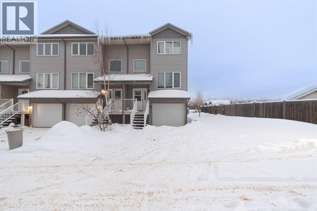 30, 100 Albion Drive — Fort McMurray, Alberta - Main photo