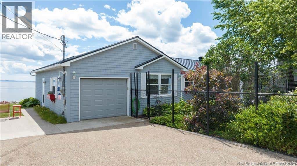 37 Chandler Road — Saint Andrews, New Brunswick - Photo 3 of 49