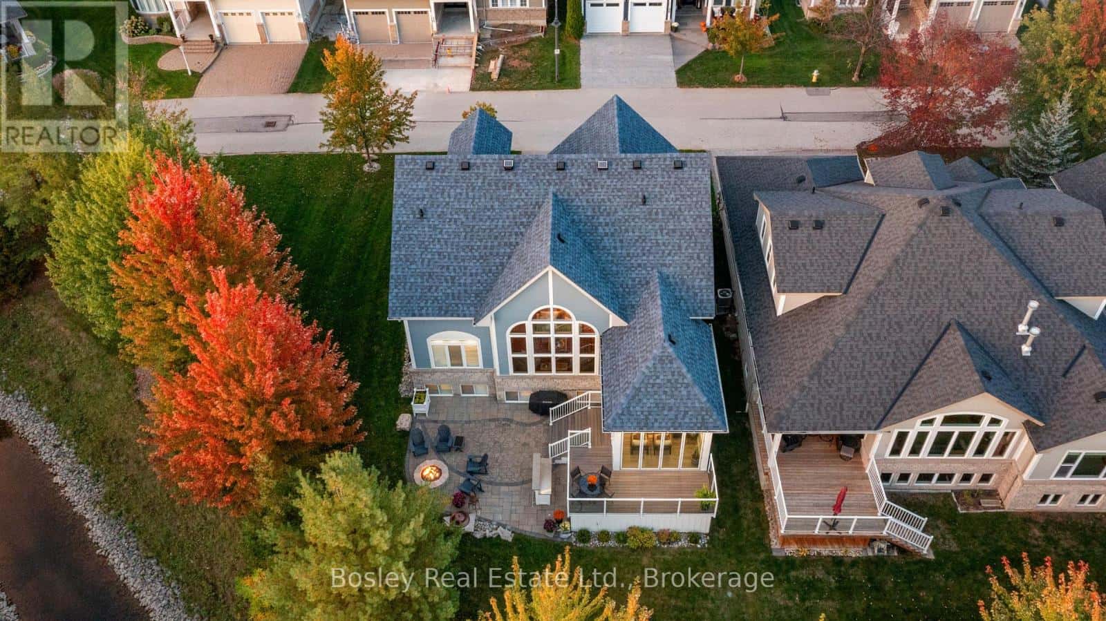 55 WATERFRONT CIRCLE — Collingwood, Ontario - Photo 3 of 41