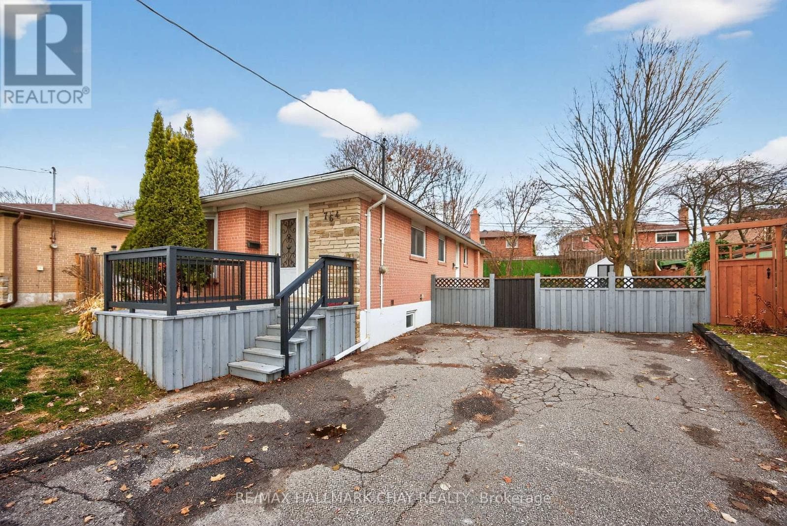 764 BOTANY HILL CRESCENT — Newmarket (Huron Heights-Leslie Valley), Ontario - Main photo