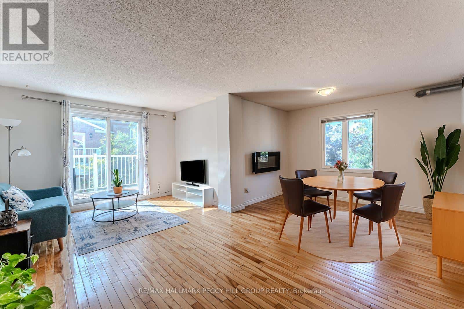 52 - 508 ESSA ROAD — Barrie (Holly), Ontario - Photo 3 of 18