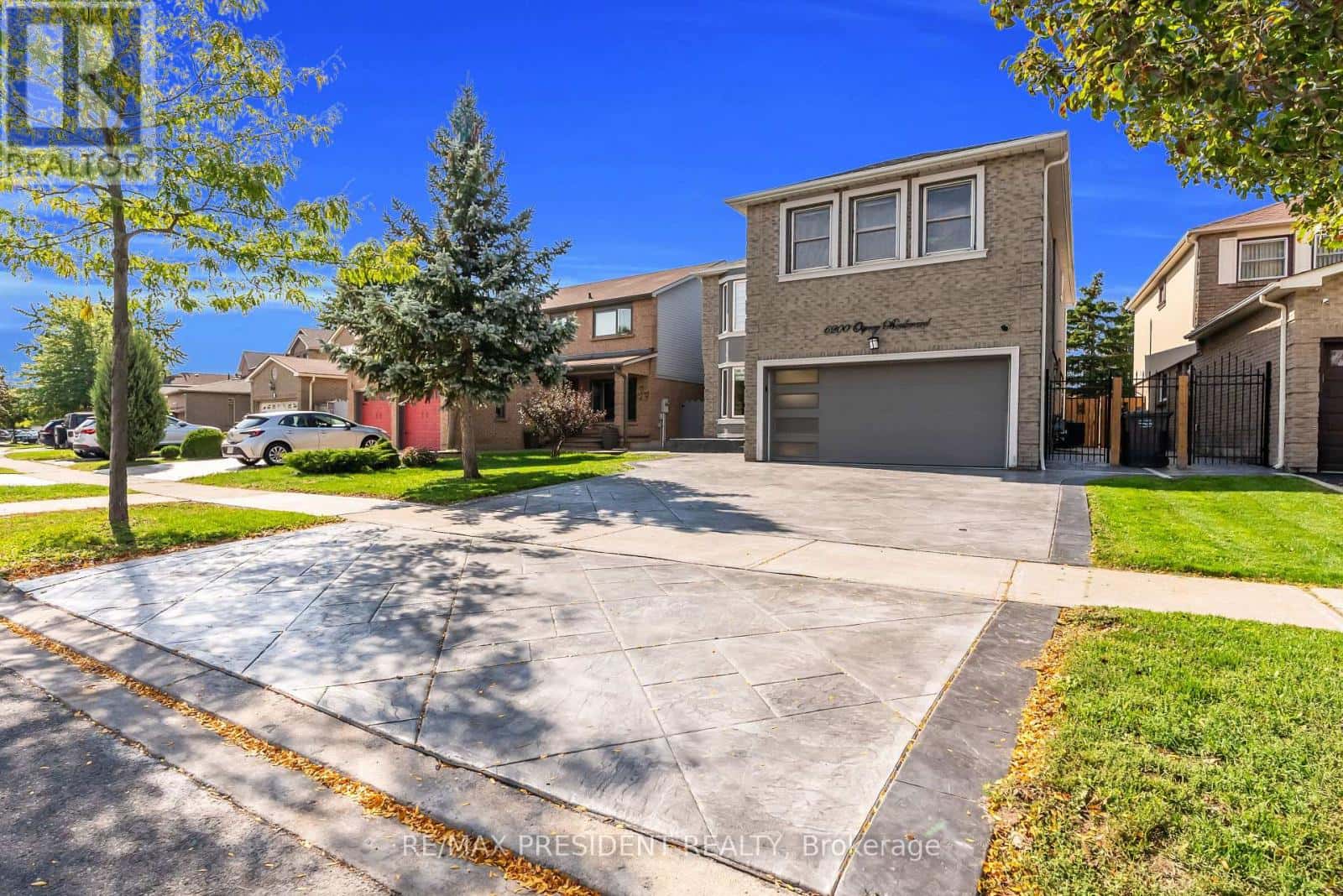 6200 OSPREY BOULEVARD — Mississauga (Lisgar), Ontario - Photo 2 of 50