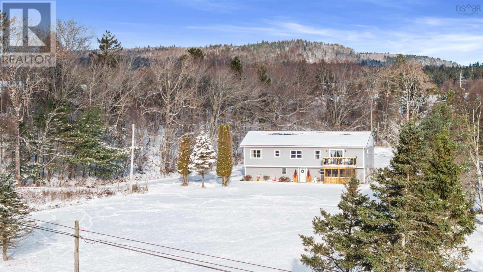 1197 HIGHWAY 2 — Five Islands, Nova Scotia - Photo 2 of 40