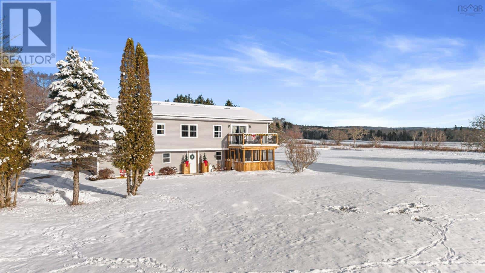 1197 HIGHWAY 2 — Five Islands, Nova Scotia - Photo 3 of 40