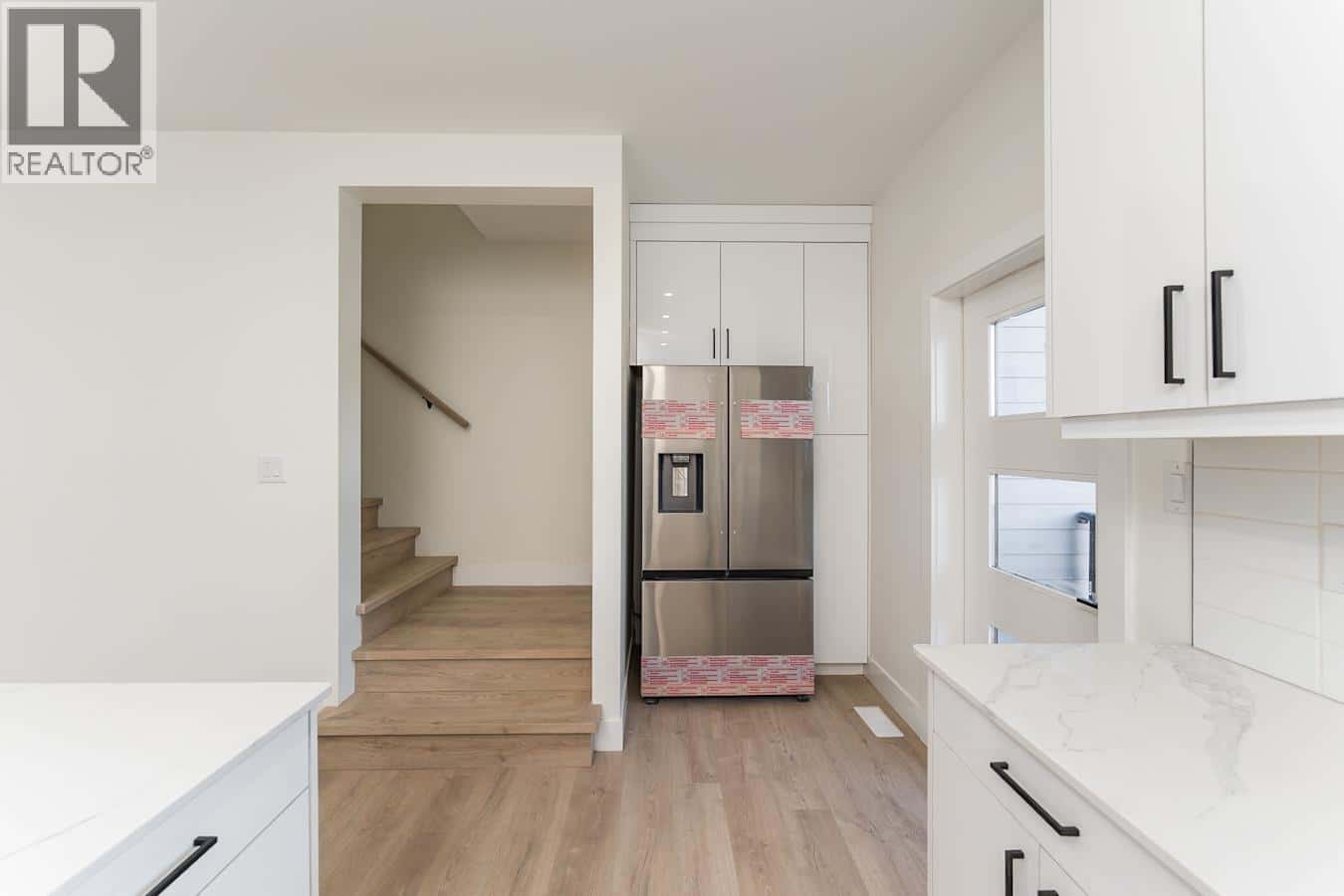 #1202 2395 ROWE STREET — Prince George, British Columbia - Photo 3 of 33