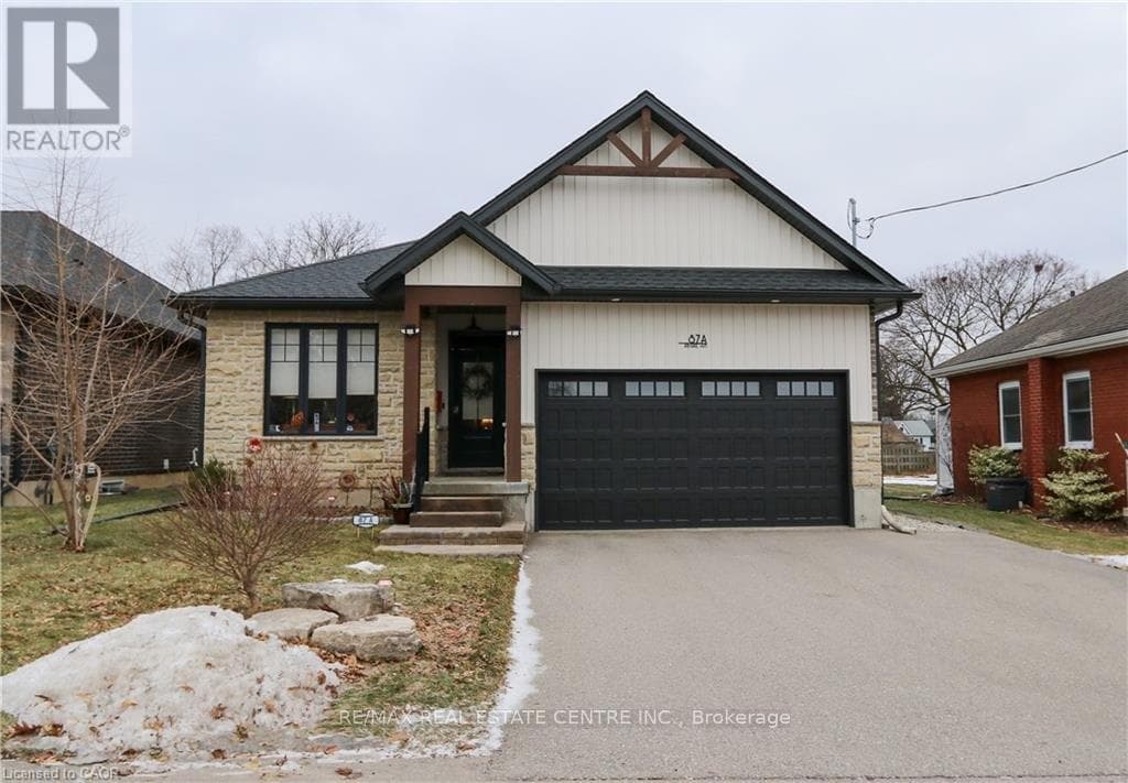 87A ABIGAIL AVENUE — Brantford, Ontario - Main photo