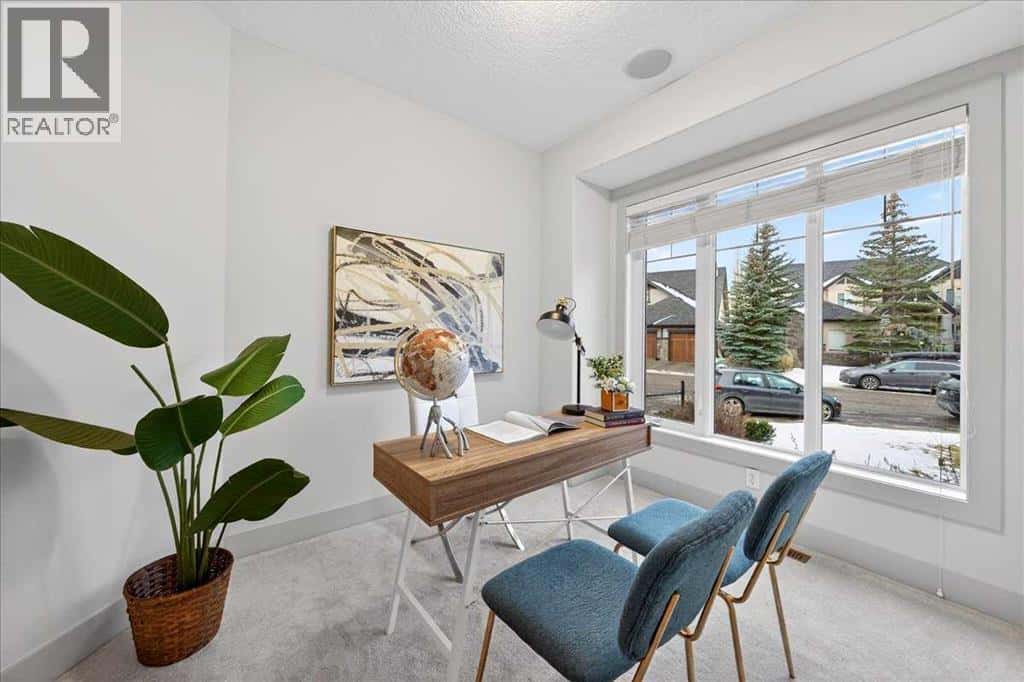 10 Discovery Ridge Way SW — Calgary, Alberta - Photo 5 of 45