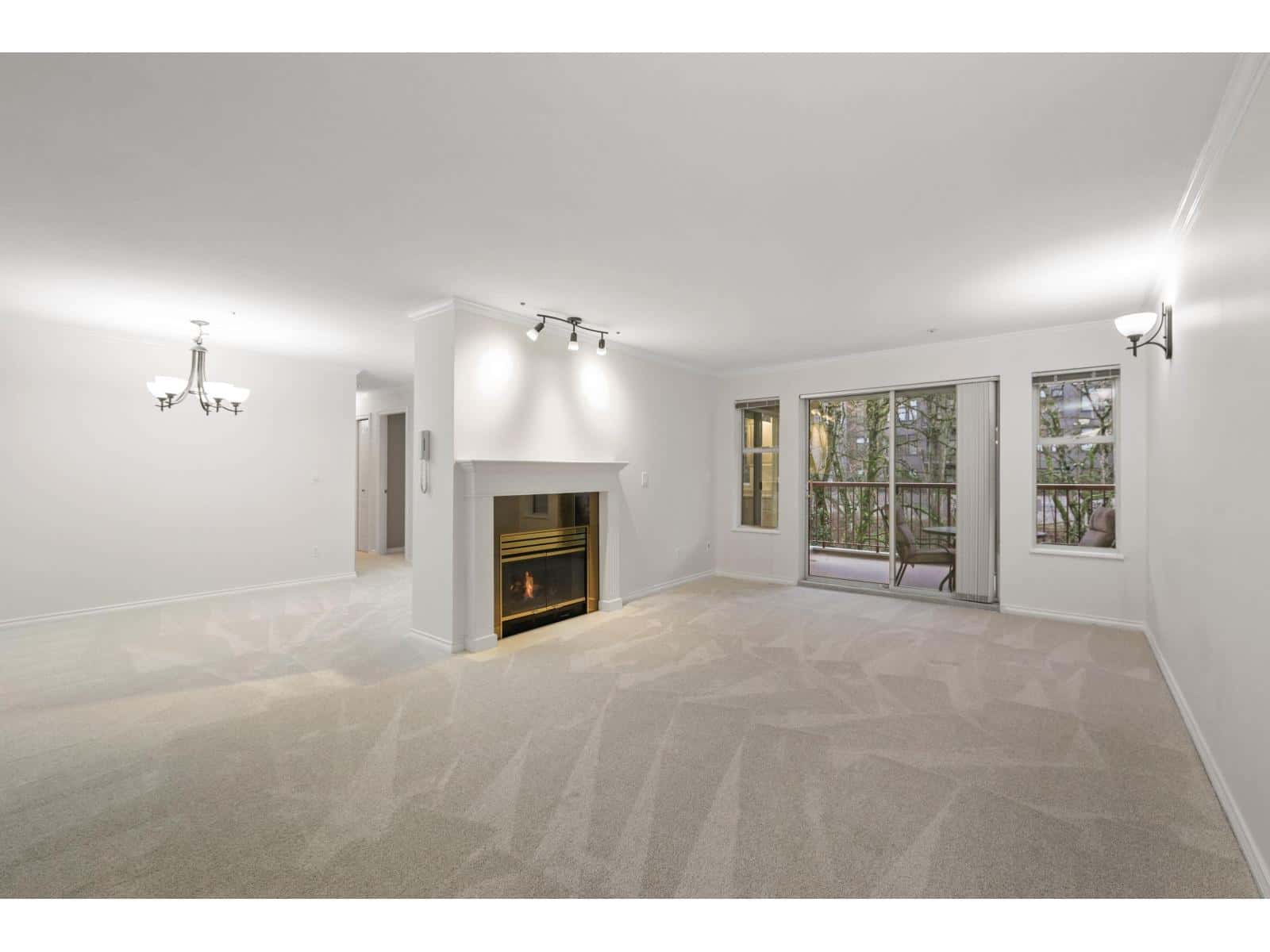 106 5776 200 STREET — Langley, British Columbia - Photo 5 of 20