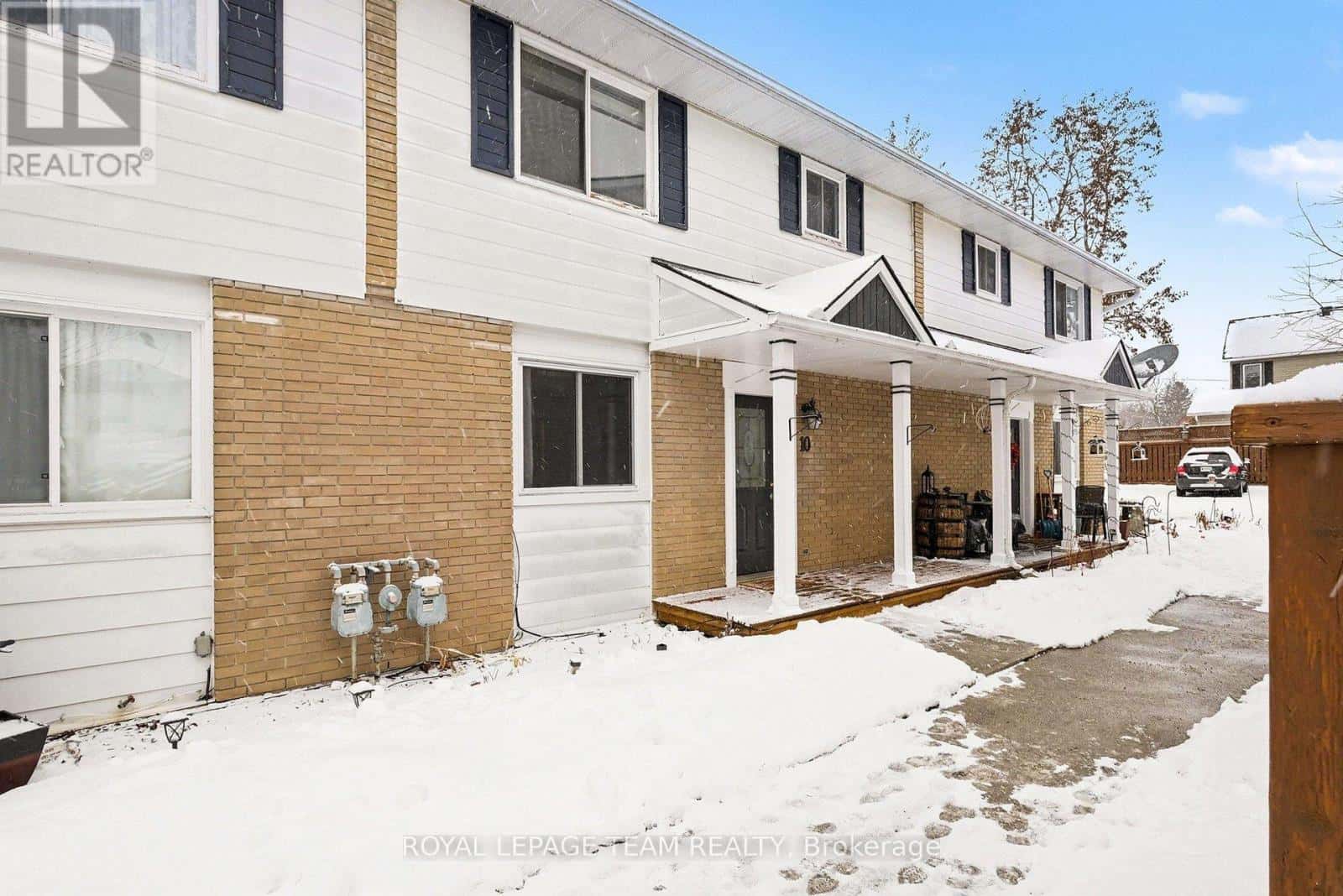 10 - 105 PARKINSON STREET — North Grenville, Ontario - Photo 3 of 39