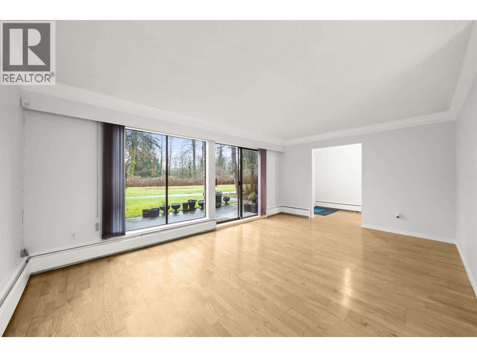 8851 HORNE STREET — Burnaby, British Columbia - Photo 2 of 39