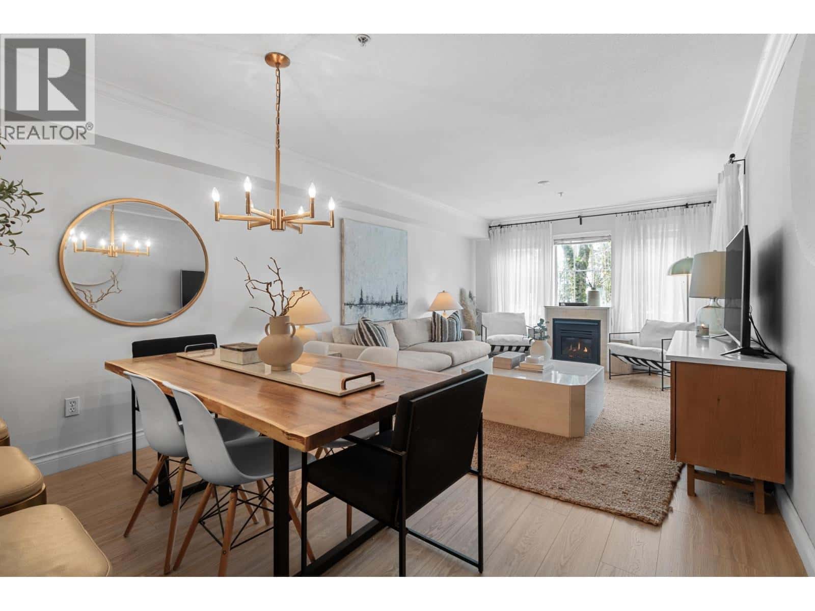 105 1199 WESTWOOD STREET — Coquitlam, British Columbia - Photo 3 of 32